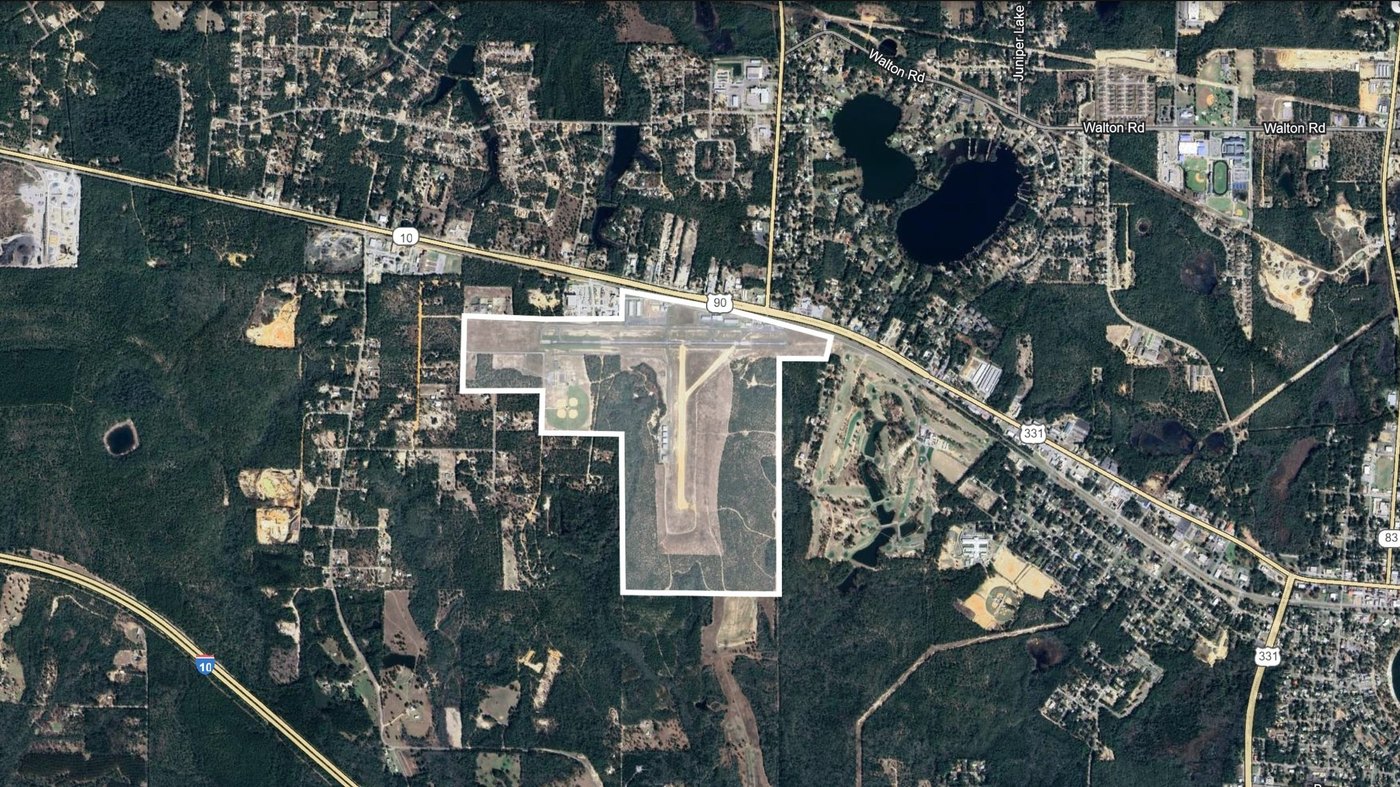 DeFuniak Springs Airport